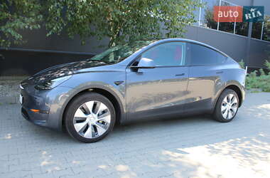 Внедорожник / Кроссовер Tesla Model Y 2023 в 