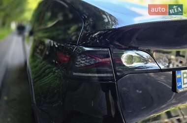 Внедорожник / Кроссовер Tesla Model Y 2020 в 