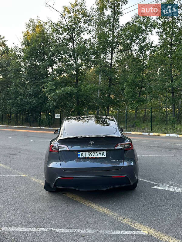 Внедорожник / Кроссовер Tesla Model Y 2021 в Буче