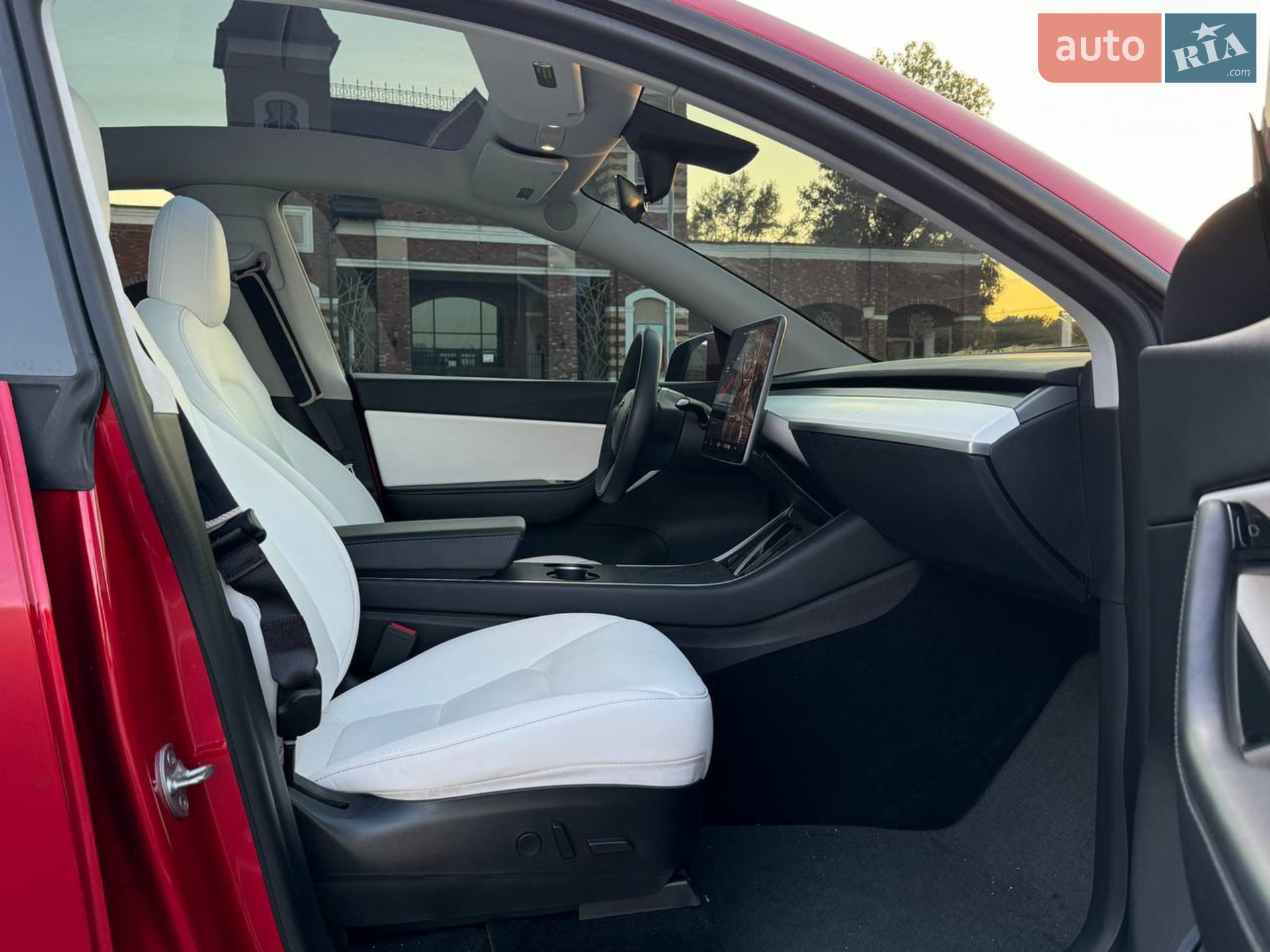 2020 Tesla Model Y - мініатюра 16