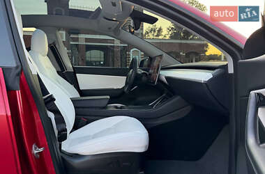 Внедорожник / Кроссовер Tesla Model Y 2020 в 