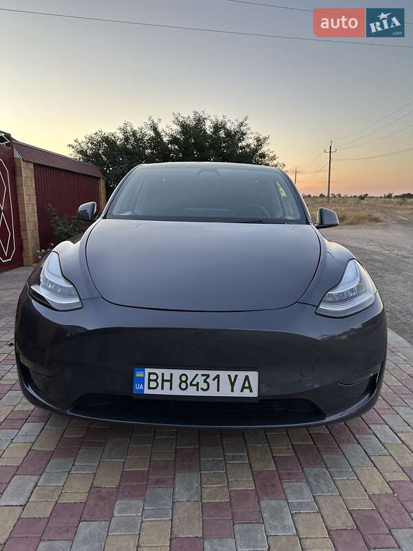 Внедорожник / Кроссовер Tesla Model Y 2021 в Одессе