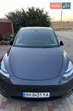 Внедорожник / Кроссовер Tesla Model Y 2021 в 