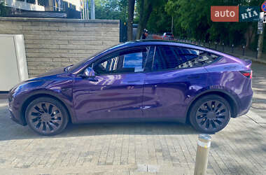 Внедорожник / Кроссовер Tesla Model Y 2023 в 
