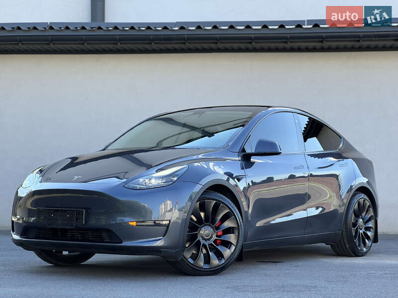 Tesla Model Y 2022