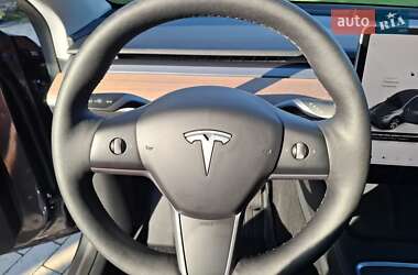 Позашляховик / Кросовер Tesla Model Y 2023 в 