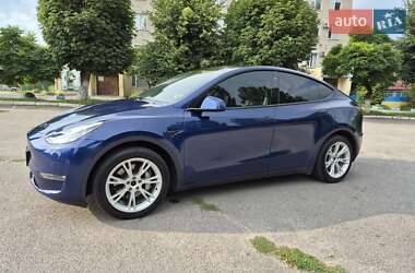 Внедорожник / Кроссовер Tesla Model Y 2020 в 