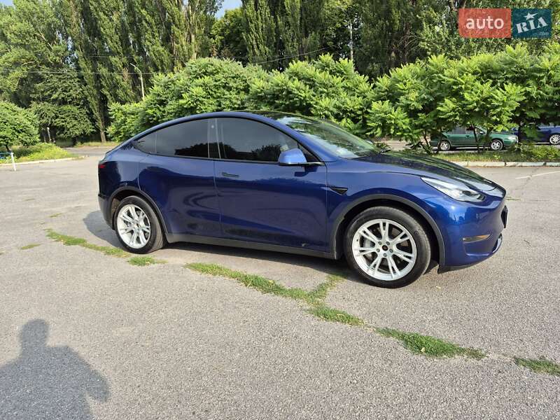 Позашляховик / Кросовер Tesla Model Y 2020 в Вінниці