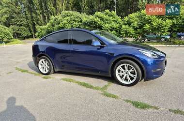 Внедорожник / Кроссовер Tesla Model Y 2020 в 