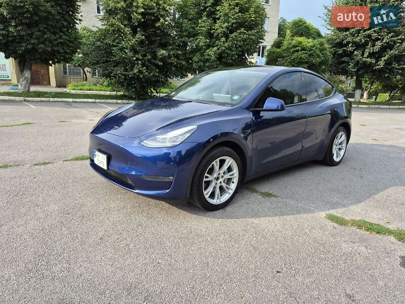 Позашляховик / Кросовер Tesla Model Y 2020 в Вінниці
