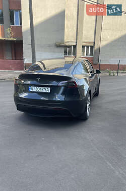 Внедорожник / Кроссовер Tesla Model Y 2024 в 