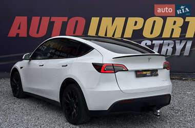 Внедорожник / Кроссовер Tesla Model Y 2021 в 