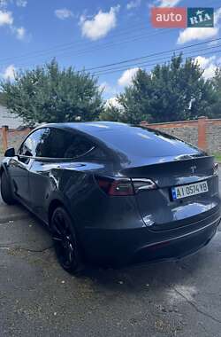 Внедорожник / Кроссовер Tesla Model Y 2021 в 