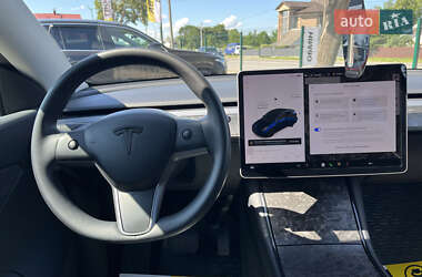 Внедорожник / Кроссовер Tesla Model Y 2020 в 