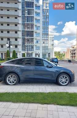 Внедорожник / Кроссовер Tesla Model Y 2022 в 