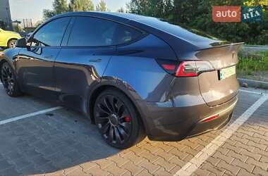 Внедорожник / Кроссовер Tesla Model Y 2021 в 