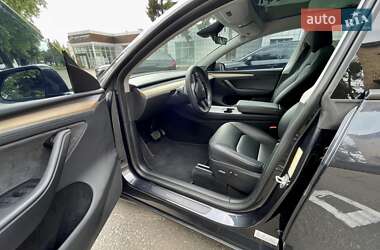 Внедорожник / Кроссовер Tesla Model Y 2024 в 