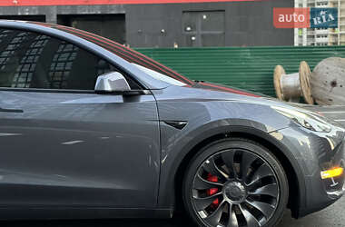 Внедорожник / Кроссовер Tesla Model Y 2022 в 