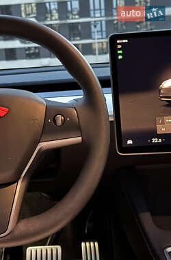 Внедорожник / Кроссовер Tesla Model Y 2022 в 