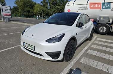 Внедорожник / Кроссовер Tesla Model Y 2022 в Киеве