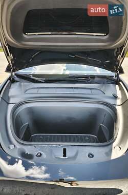 Внедорожник / Кроссовер Tesla Model Y 2023 в 