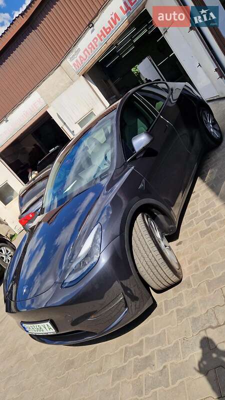 Позашляховик / Кросовер Tesla Model Y 2024 в Одесі