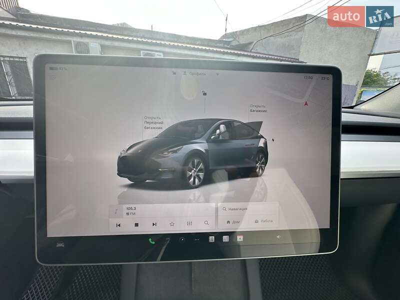Позашляховик / Кросовер Tesla Model Y 2024 в Одесі