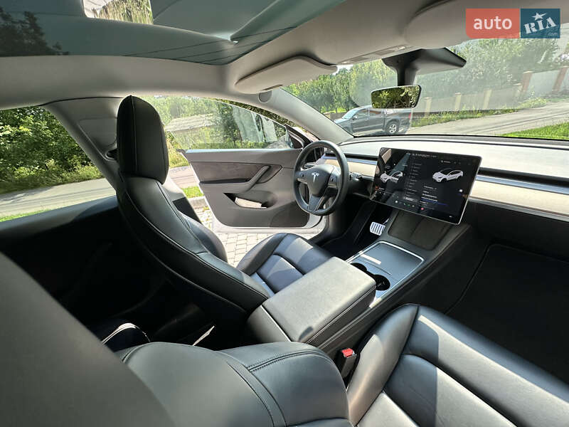 Внедорожник / Кроссовер Tesla Model Y 2021 в Виннице