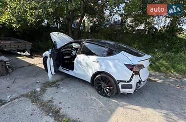 Внедорожник / Кроссовер Tesla Model Y 2022 в 