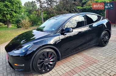 Внедорожник / Кроссовер Tesla Model Y 2023 в 