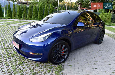 Внедорожник / Кроссовер Tesla Model Y 2024 в 
