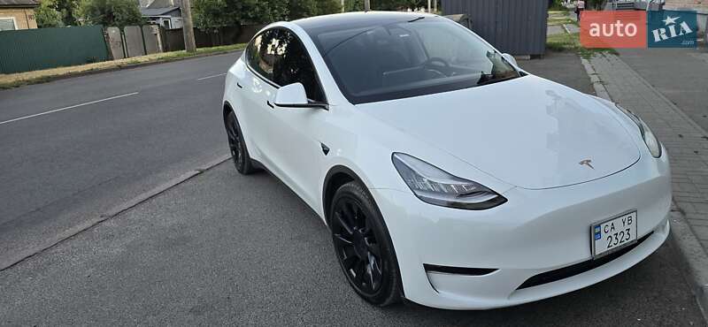Позашляховик / Кросовер Tesla Model Y 2021 в Черкасах