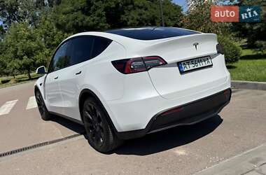 Внедорожник / Кроссовер Tesla Model Y 2021 в 
