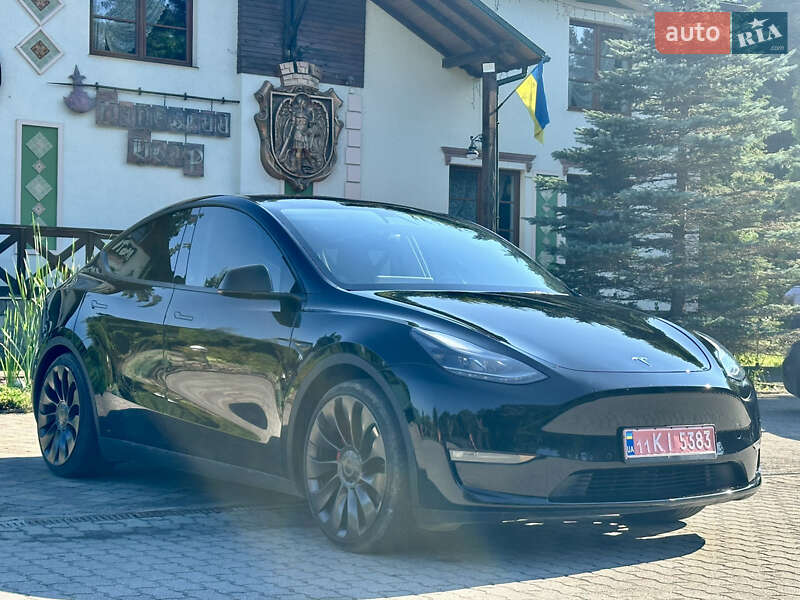 Внедорожник / Кроссовер Tesla Model Y 2022 в 