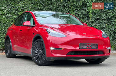 Внедорожник / Кроссовер Tesla Model Y 2023 в 