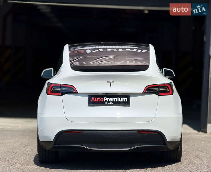Внедорожник / Кроссовер Tesla Model Y 2023 в Харькове