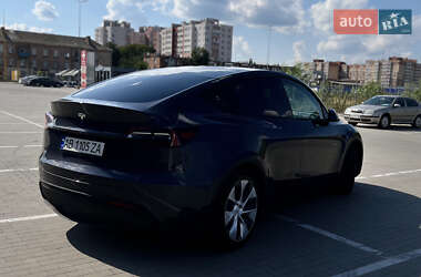 Внедорожник / Кроссовер Tesla Model Y 2021 в 