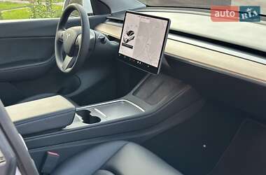 Внедорожник / Кроссовер Tesla Model Y 2021 в 