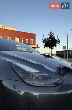Внедорожник / Кроссовер Tesla Model Y 2023 в 