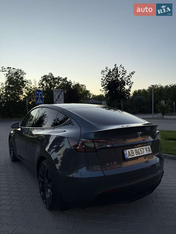 Внедорожник / Кроссовер Tesla Model Y 2023 в Виннице