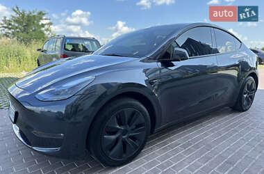 Внедорожник / Кроссовер Tesla Model Y 2024 в 