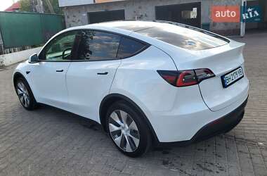 Внедорожник / Кроссовер Tesla Model Y 2021 в 