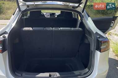 Внедорожник / Кроссовер Tesla Model Y 2021 в 