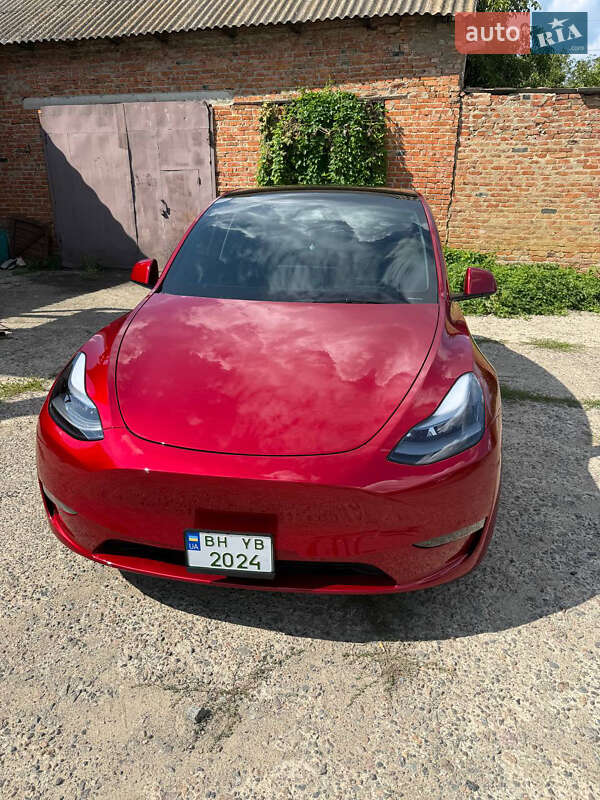 Внедорожник / Кроссовер Tesla Model Y 2024 в Одессе