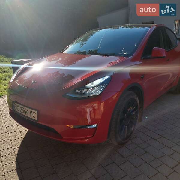 Внедорожник / Кроссовер Tesla Model Y 2022 в Львове