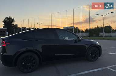 Внедорожник / Кроссовер Tesla Model Y 2022 в 