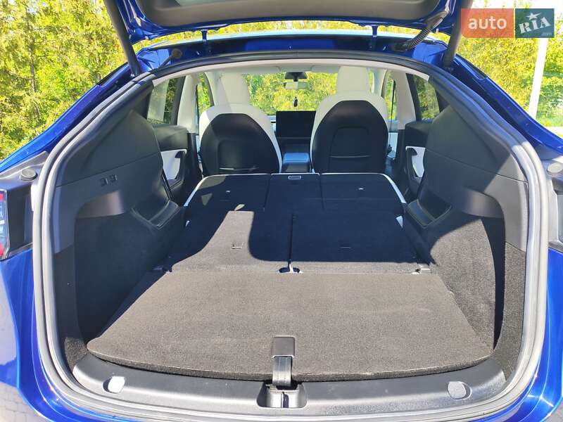 Позашляховик / Кросовер Tesla Model Y 2022 в Кам'янець-Подільському