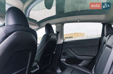 Внедорожник / Кроссовер Tesla Model Y 2023 в 
