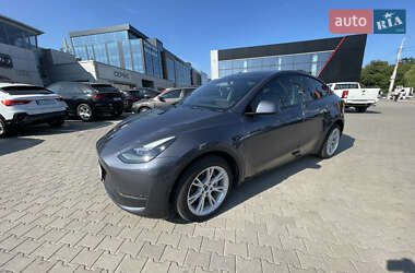 Внедорожник / Кроссовер Tesla Model Y 2023 в 