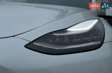 Внедорожник / Кроссовер Tesla Model Y 2020 в 